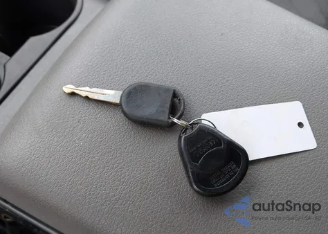 2005 Ford F-150 Stx/Xl/Xlt from USA, damaged, VIN 1FTRX12W25NA52993